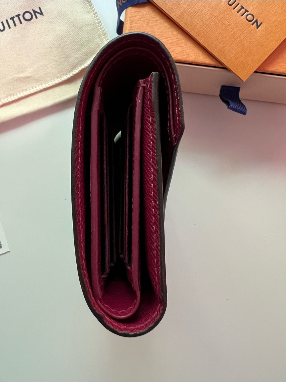 LOUIS VUITTON Victorine Wallet Monogram Fuchsia Interior MSRP $605 - Picture 8 of 16